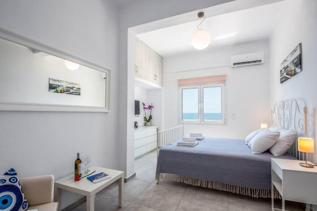 Amazing Seafront Suite Ιεράπετρα Εξωτερικό φωτογραφία