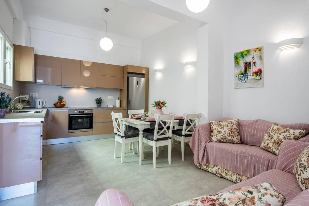 Amazing Seafront Suite Ιεράπετρα Εξωτερικό φωτογραφία